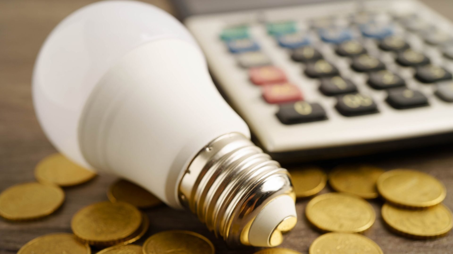 Ilie Bolojan, fost primar al Oradiei și actual lider al democrat-liberalilor din județul Bihor, a lansat recent o declarație care a stârnit reacții pe scena politică și economică a țării