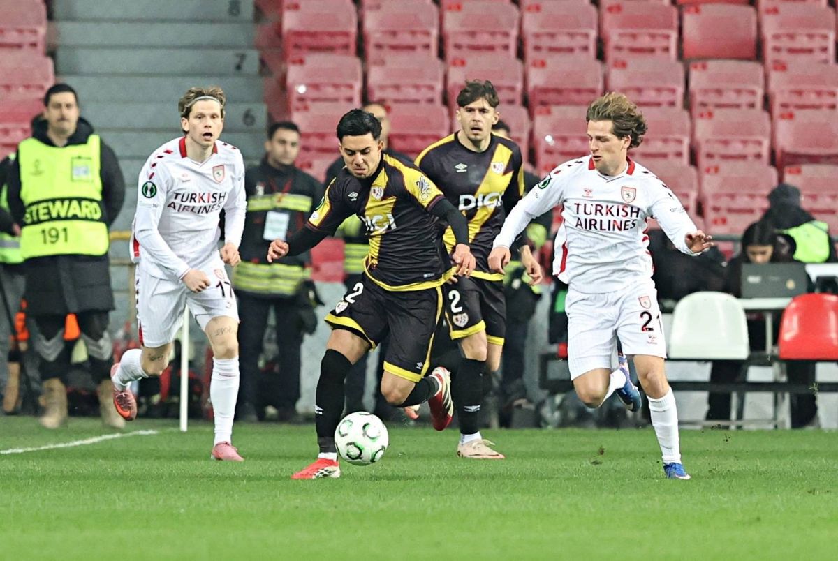 Samsunspor a fost învinsă cu 2-1 de Rayo Vallecano în manșa tur a optimilor din Conference League, într-un meci ce a avut loc pe terenul echipei turce
