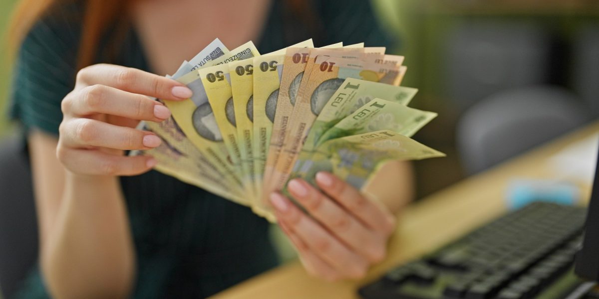 Ministerul Economiei promite reevaluarea pragului pentru mijloacele fixe în cadrul programului Startup Nation Guvernul român analizează posibilitatea de a ajusta pragul pentru mijloacele fixe eligibile în cadrul programului Startup Nation, după ce mai mulți antreprenori și reprezentanți ai comunității de business au reclamat faptul că actuala limită de 2.500 de lei este insuficientă pentru susținerea dezvoltării reale a firmelor