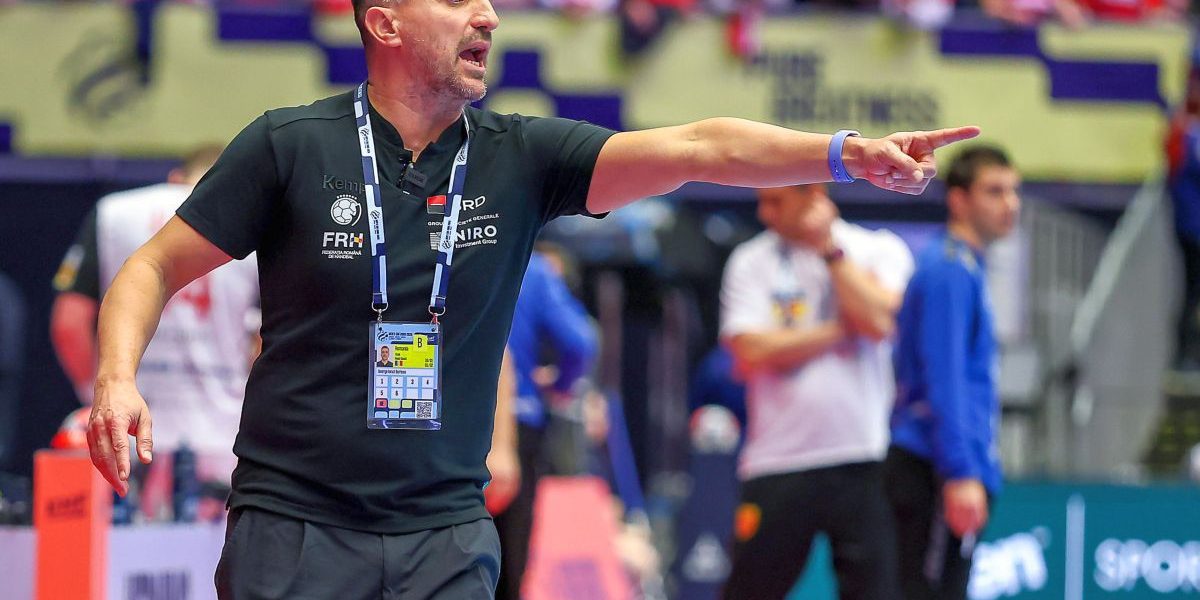 selecționerul Buricea NU a știut regulamentul! » Și-a încurcat decisiv jucătorii la ultimul time-out din rușinea cu Turcia