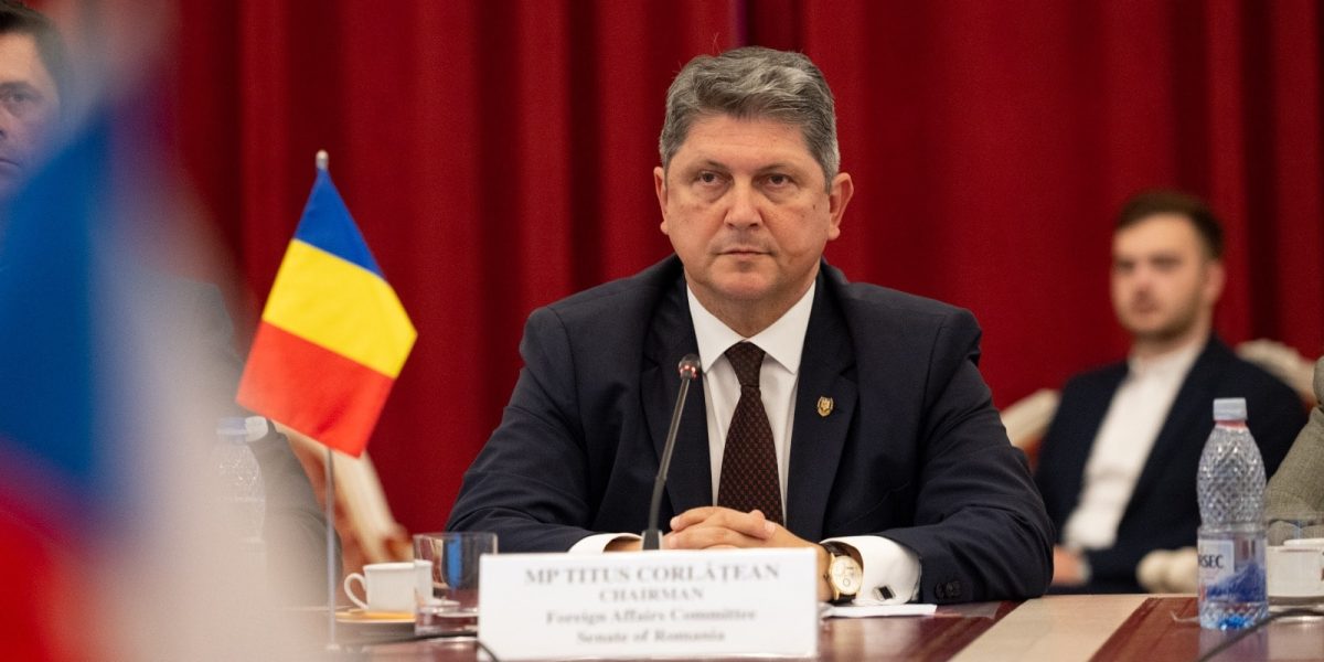 Titus Corlățean, fost ministru de Externe și actual senator social-democrat, se află din nou în centrul scenei politice europene, însă nu ca reprezentant național, ci ca aspirant la o poziție de mare influență în cadrul instituțiilor de la Bruxelles