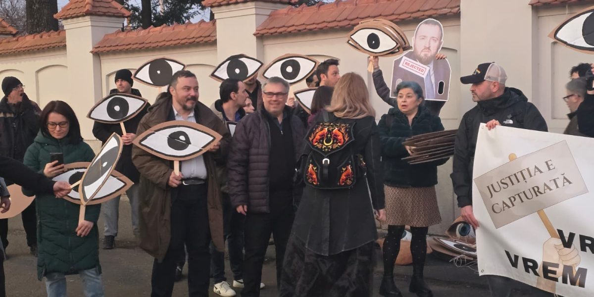 Protest la Cotroceni împotriva propunerilor pentru șefia parchetelor; Nicușor Dan: „Îmi asum numirile, am informații mai multe”