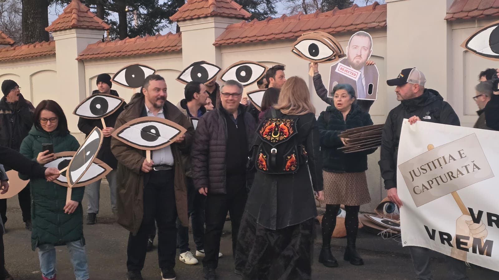 Protest la Cotroceni împotriva propunerilor pentru șefia parchetelor; Nicușor Dan: „Îmi asum numirile, am informații mai multe”