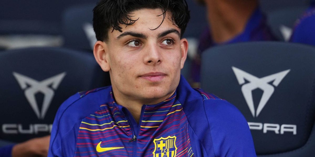 Xavi Espart is Barcelona’s new La Masia star, compared to Philipp Lahm by Hansi Flick