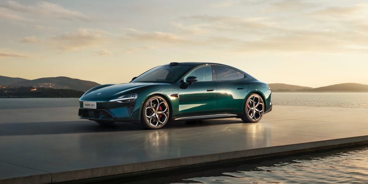 Xiaomi lansează oficial noul model SU7 electric, aducând o serie de îmbunătățiri semnificative față de generația anterioară și consolidându-și poziția pe piața chineză de vehicule electrice