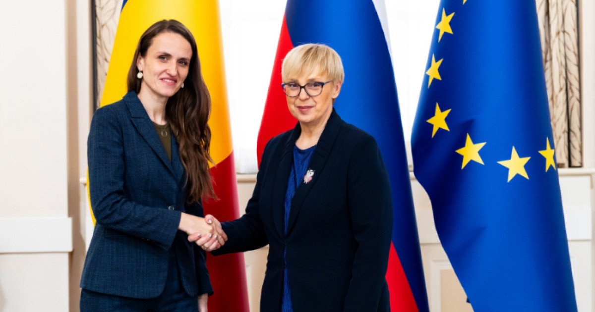Ministra Afacerilor Externe, Oana Ţoiu, a efectuat vineri o vizită oficială în Slovenia, în contextul reafirmării relaţiei bilaterale și al intensificării dialogului politic între cele două țări
