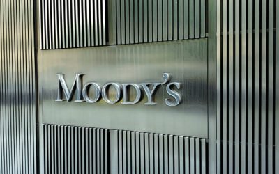 Moody’s menține ratingul României la Baa3, dar anunță o perspectivă negativă Agenția de evaluare financiară Moody’s Ratings a finalizat recent o analiză a perspectivelor economice și sectorului de credit al României, menținând ratingul pe termen lung la Baa3, dar având în vedere o perspectivă “negativă”