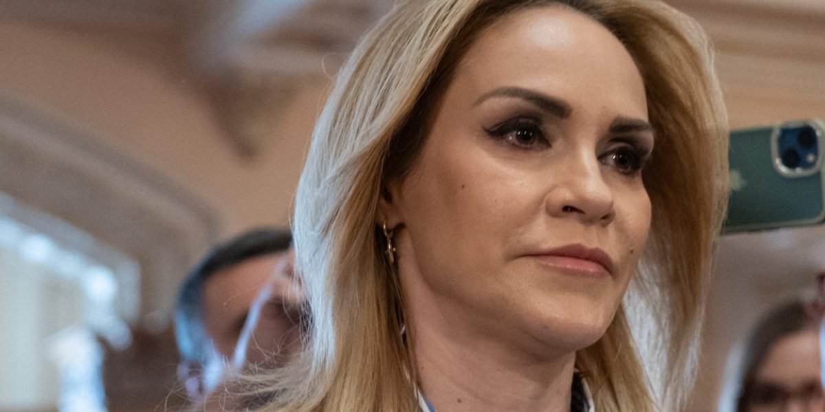 Gabriela Firea critică lipsa bugetului aprobat: „Coaliția stabilește, Executivul aplică”
