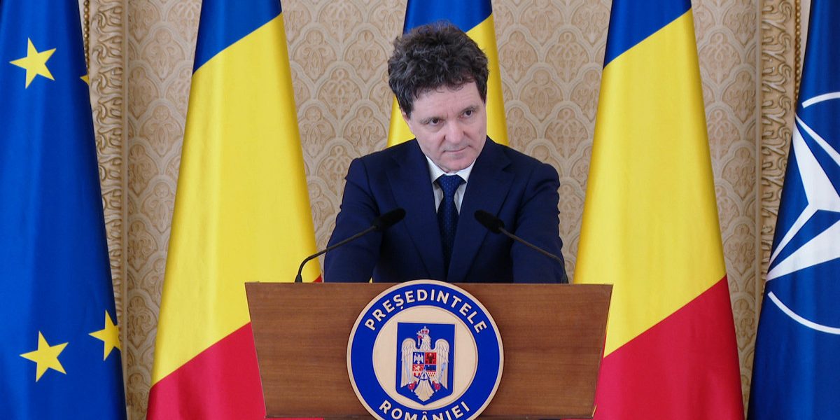 România se pregătește pentru consolidarea securității naționale în contextul tensiunilor din Orientul Mijlociu și al noilor alianțe militare Premierul și Consiliul Suprem de Apărare a Țării (CSAT) au anunțat miercuri un pas important în strategia de creștere a capacităților defensive ale României, în contextul amplificării tensiunilor internaționale