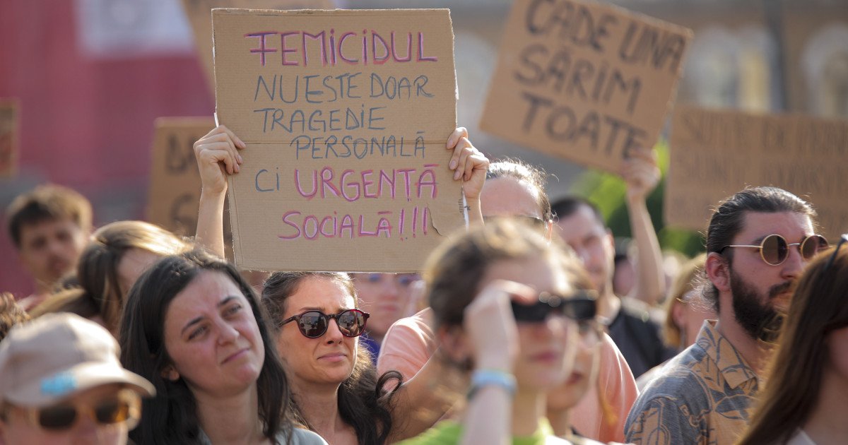 Camera Deputaților a adoptat, joi, proiectul de lege care definește pentru prima dată femicidul în legislația română, deschizând astfel un nou capitol în lupta împotriva violenței domestice
