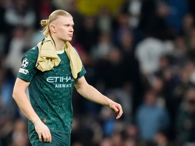 Surpriză de proporții în lumea fotbalului european: Erling Haaland, unul dintre cei mai promițători atacanți ai generației actuale, pare să fi luat decizia de a părăsi Manchester City, echipa care l-a consacrat în ultimele sezoane