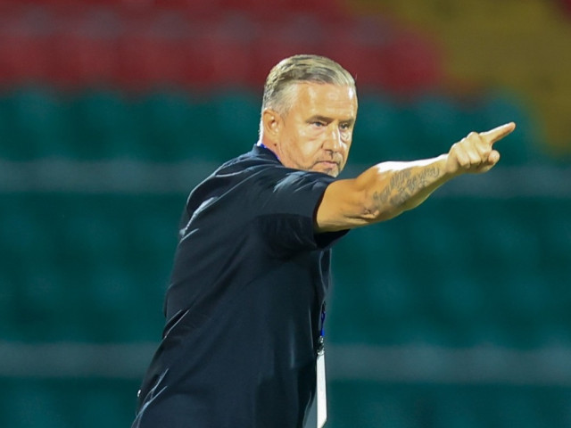 Laurențiu Reghecampf poate ajunge în semifinale Ligii Campionilor pe ”masa verde”