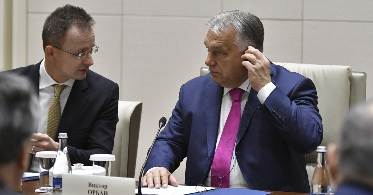 Viktor Orban condamnă acuzațiile de interceptare a ministrului de externe și cere anchetă oficială Premierul Ungariei, Viktor Orban, a reacționat dur după publicarea unui articol în Washington Post în care se susține că ministrul de externe, Peter Szijjarto, ar fi fost interceptat în mod ilegal în timp ce relata direct de la reuniunile Uniunii Europene