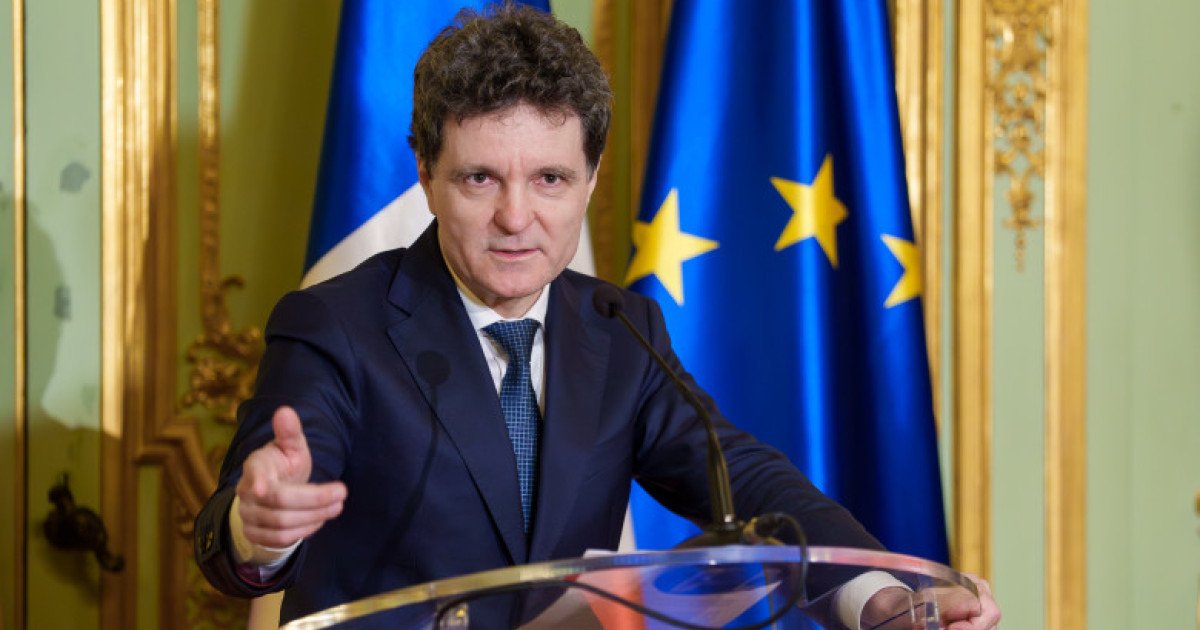 Președintele României, Nicuşor Dan, efectuează joi o vizită oficială la Varşovia, la invitaţia omologului său polonez, preşedintele Karol Nawrocki
