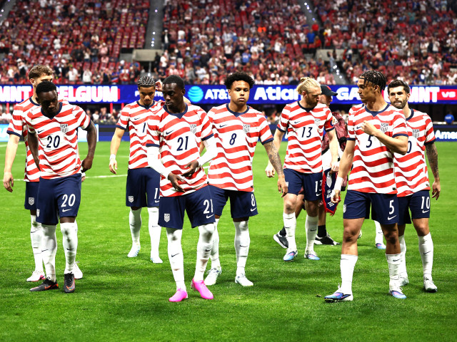 Ziua de marți a fost un adevărat dezastru pentru reprezentativa Statelor Unite la Campionatul Mondial din Qatar, fiind o demonstrație clară a faptului că previziunile privind câștigătorii pentru turneul din 2022 nu sunt întotdeauna justificate