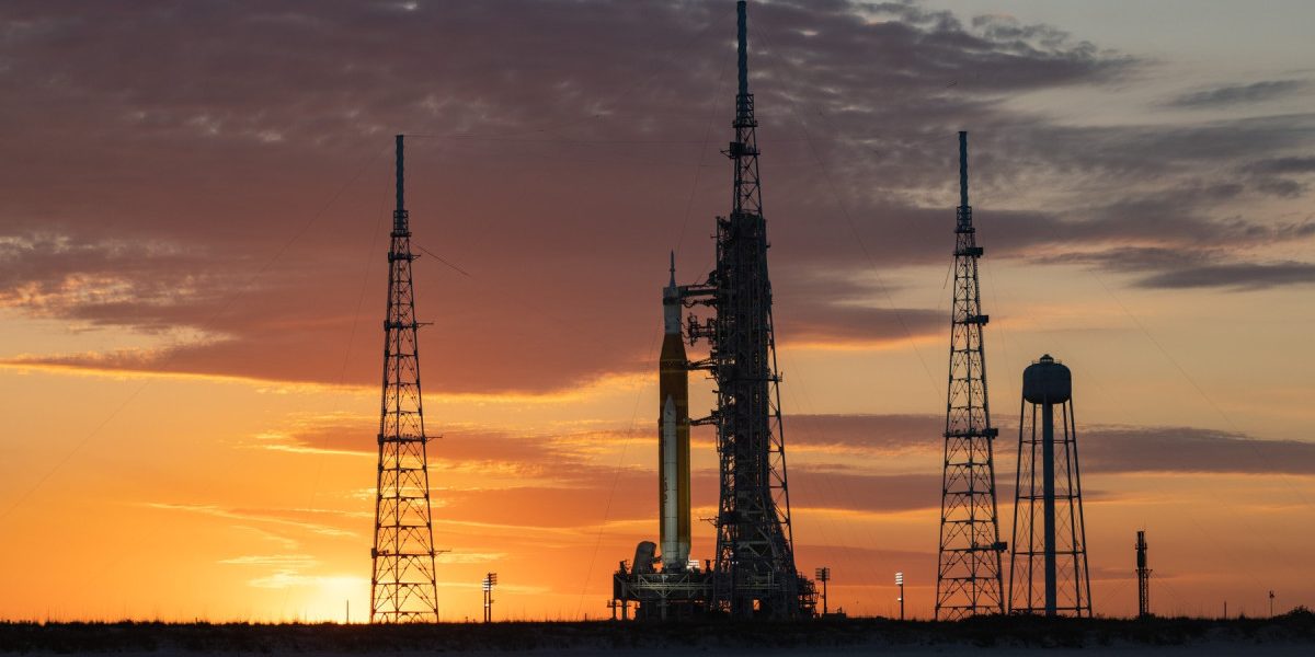 NASA plănuiește reluarea misiunii Artemis II în luna aprilie, după ce echipele tehnice au reușit să remedieze o problemă critică apărută în timpul pregătirilor