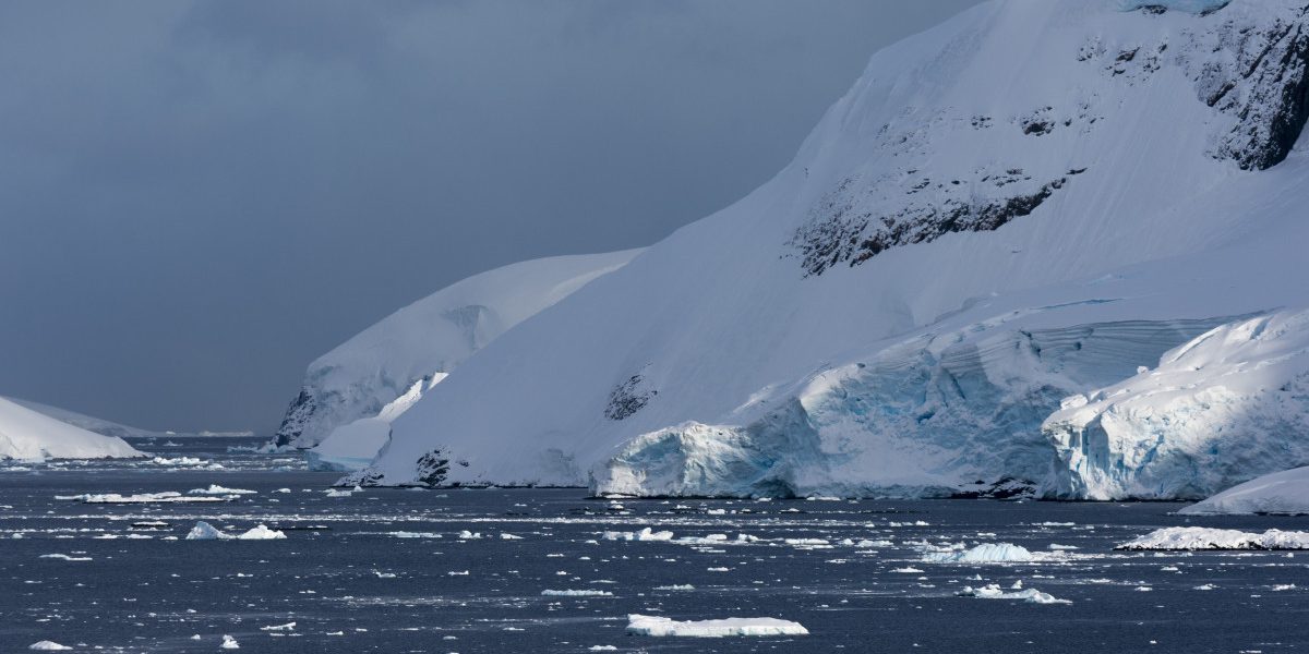 Antarctica, continentul acoperit în ceață de gheață eternă, a început să-și arate semnele de redresare după o perioadă de declin alarmant al nivelului gheții marine