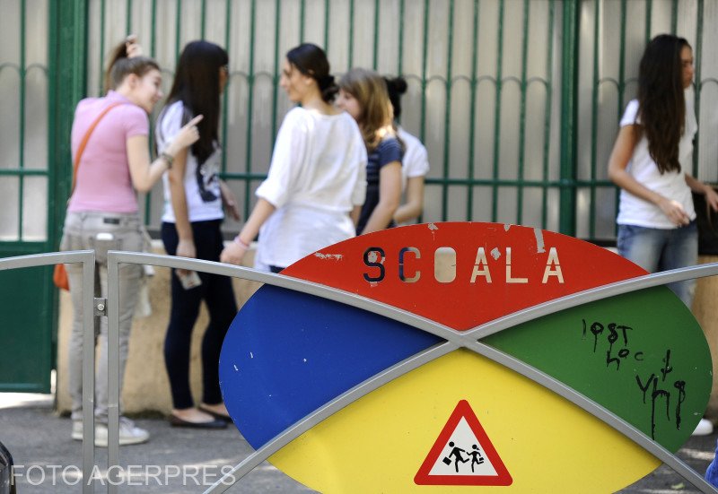 Baremul la Română pentru simulare Evaluarea Națională 2026, publicat la ora 15:00