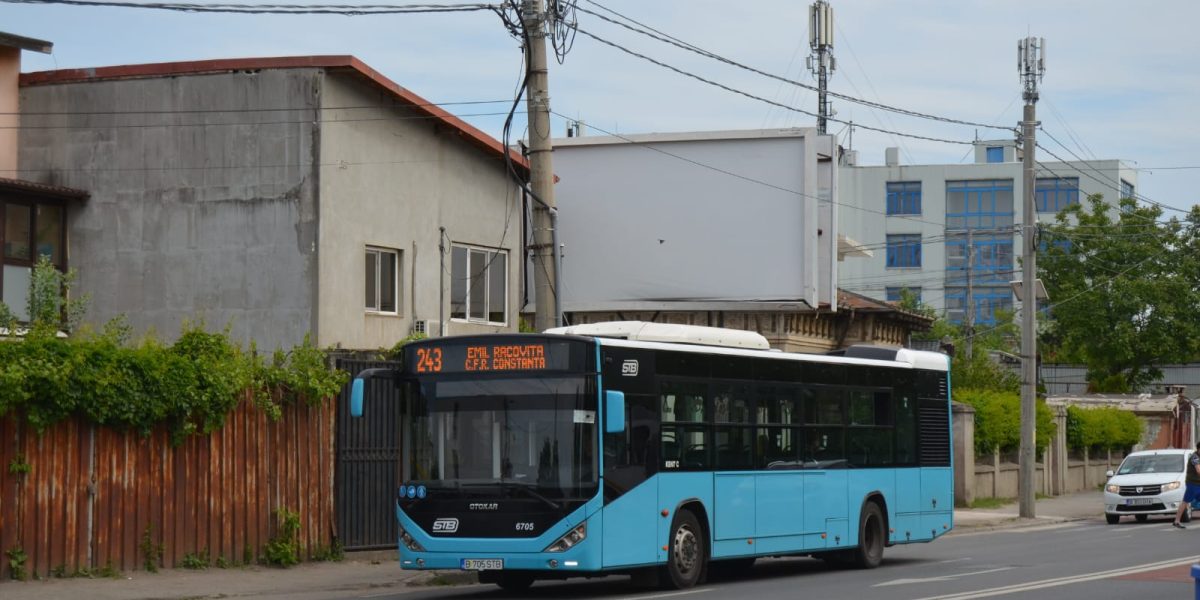 Restricții temporare de circulație în zona Apărătorii Patriei pentru montarea grinzilor pe pasajul rutier În vederea continuării lucrărilor de modernizare a infrastructurii de transport din capitală, autoritățile anunță restricții de circulație în zona Apărătorii Patriei, ce vor fi în vigoare în zilele de 20 și 21 martie