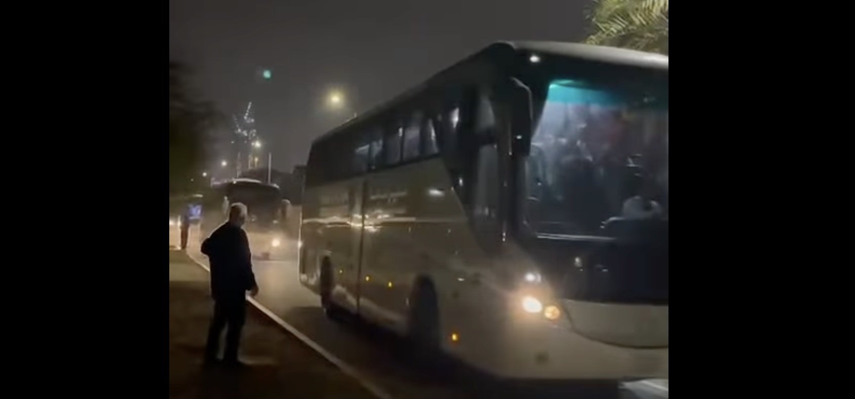 România reface legătura cu cetățenii săi din Orientul Mijlociu, după intervenția rapidă a mecanismului de protecție civilă al Uniunii Europene Martor la o situație critică pentru românii stabiliți în regiunea Orientului Mijlociu, autoritățile române anunță reușita activării mecanismului RescUE, parte a Mecanismului de Protecție Civilă al Uniunii Europene