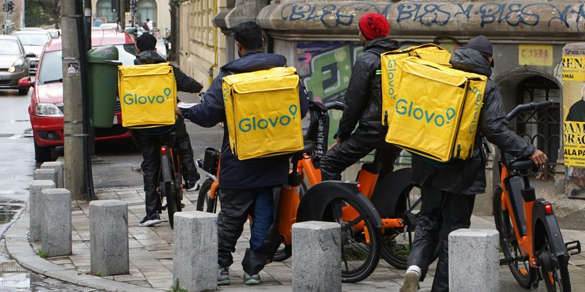 Numărul avizelor de muncă pentru străini emise în România în 2023