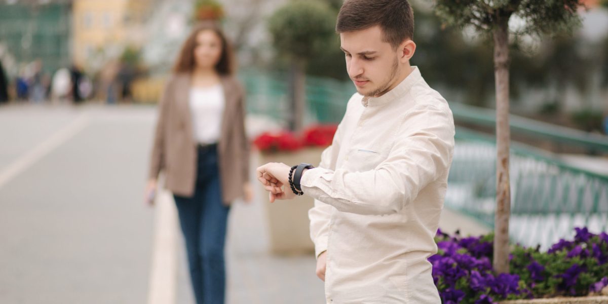 Gândirea bărbaților din generația Z: „Soția trebuie să asculte întotdeauna soțul”