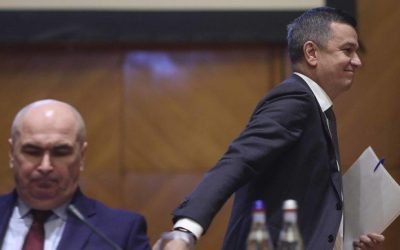 PSD depune cel puțin șapte amendamente la bugetul de stat, contestând acuzațiile PNL privind încălcarea protocolului de guvernare Negocierile din culisele puterii se intensifică pe măsură ce PSD anunță că a depus, cel puțin, șapte amendamente la proiectul de buget pentru anul 2023, într-un moment în care tensiunile între principalele partide guvernamentale sunt tot mai evidente