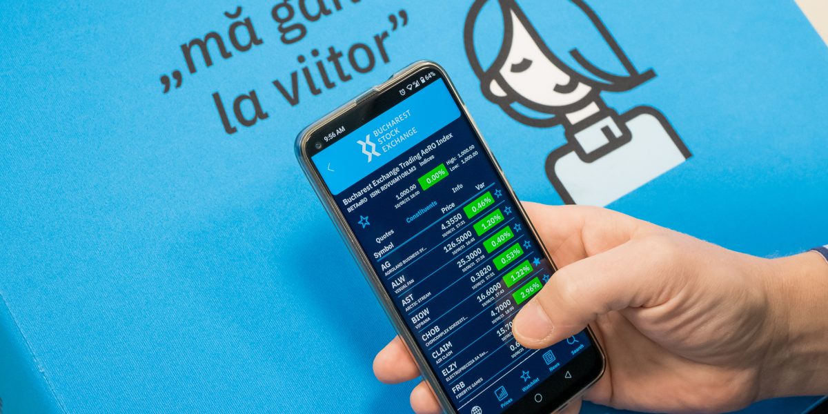 Bursa de la București; reacția pieței la conflictul din Iran: energie și bănci susțin, transport, imobiliare și retail scad puternic