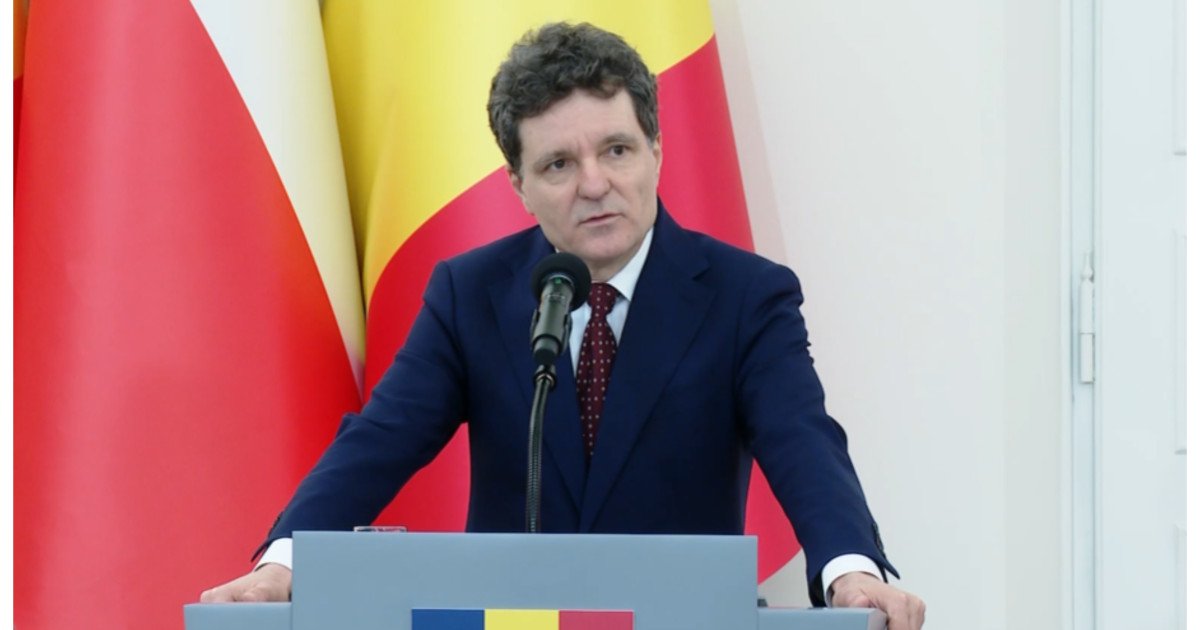 Nicușor Dan, primarul general al Bucureștiului și o voce importantă în scena politică locală, a transmis, joi, din Varșovia, că autoritățile române nu intenționează deocamdată convocarea Consiliului Suprem de Apărare a Țării (CSAT), în contextul tensiunilor actuale din Orientul Mijlociu
