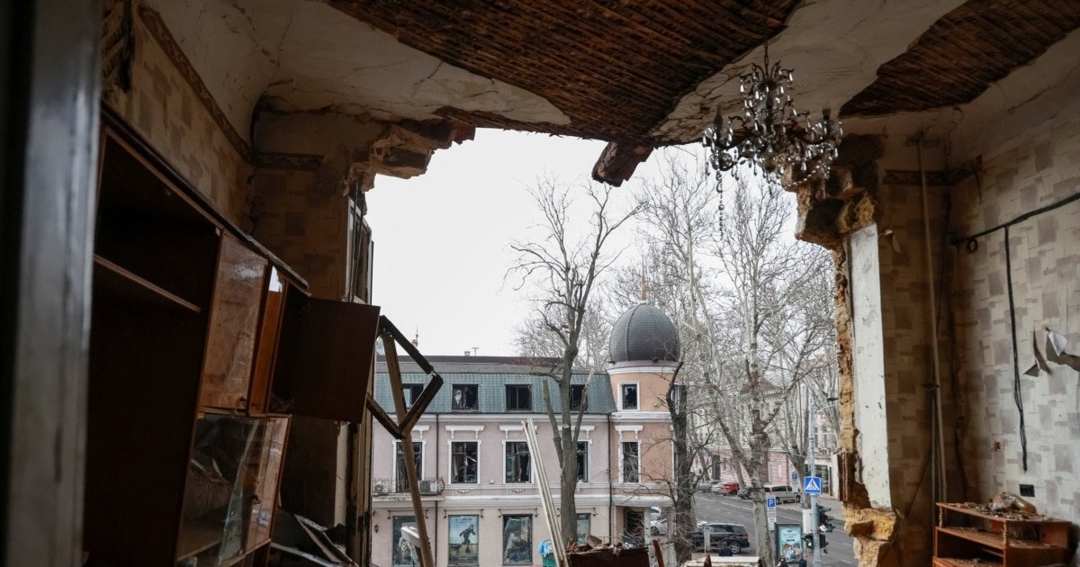 Rusia a lansat un atac masiv asupra Ucrainei în noaptea de 20 martie, utilizând o flotă de 156 de drone, dintre care aproape 90 au fost de tip „Shahed”, potrivit informațiilor furnizate de Forțele Aeriene ucrainene