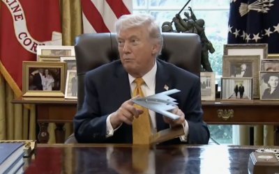 Tensiuni Globale în Creștere: Războiul Rece și Războiul Nucleara la Orizont Un climat de tensiune extremă se amplifică la nivel global, odată cu afirmațiile președintelui SUA, Donald Trump, despre riscul iminent al unui nou război mondial, dacă nu se vor lua măsuri ferme în privința Iranului și a situației din Orientul Mijlociu