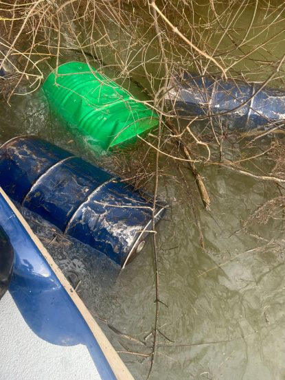 Aproximativ 1.600 de litri de combustibil au fost recuperați din Dunăre în urma unei acțiuni rapide și coordonate între autorități, în zona de frontieră din apropierea orașului Cernavodă