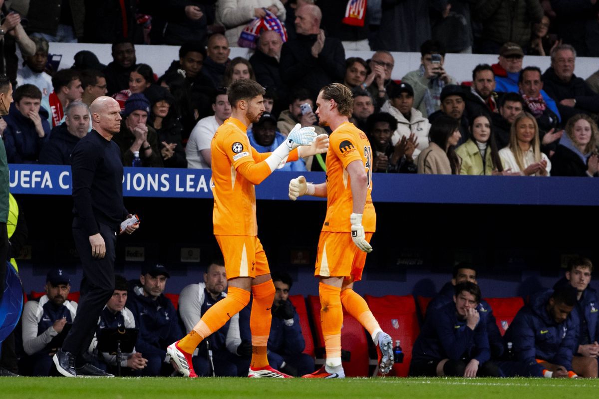 Meciul dintre Atletico Madrid și Tottenham din optimile Ligii Campionilor a fost marcat de o serie de gafe care au schimbat cursul partidei, culminând cu o schimbare pe neașteptate a portarului în minutul 17