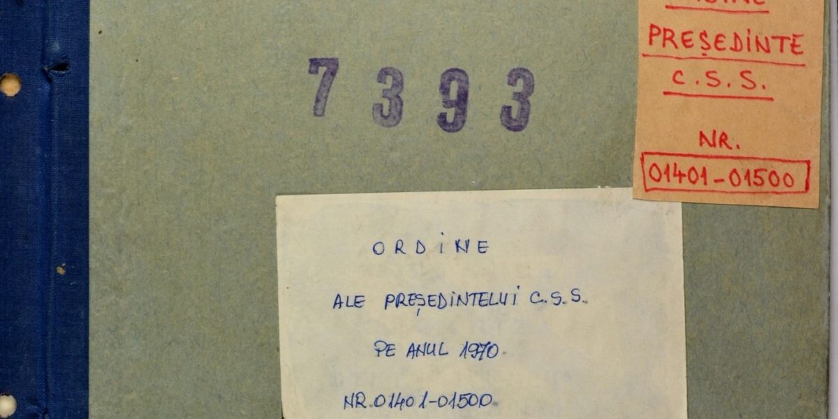 Fost informator al Securității, recompensat în clandestinitate cu vechime fictivă în muncă pentru 14 ani de colaborare Un episod neașteptat, dar grăitor despre metodele prin care statul comunist își gestiona „resursele umane” s-a dezvăluit recent, într-un documentemistor interesant ce aruncă lumină asupra practicilor din umbra sistemului represiv din acea vreme