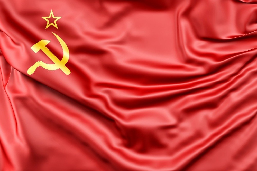 Majoritatea rușilor încă regretă destrămarea URSS, iar responsabilitatea este, în opinia lor, a lui Mihail Gorbaciov În ciuda trecerii a mai bine de trei decenii de la sfârșitul Uniunii Sovietice, o proporție semnificativă a populației din Rusia continuă să vadă destrămarea fostei uniuni ca pe un moment dramatic și, pentru mulți dintre aceștia, inadmisibil