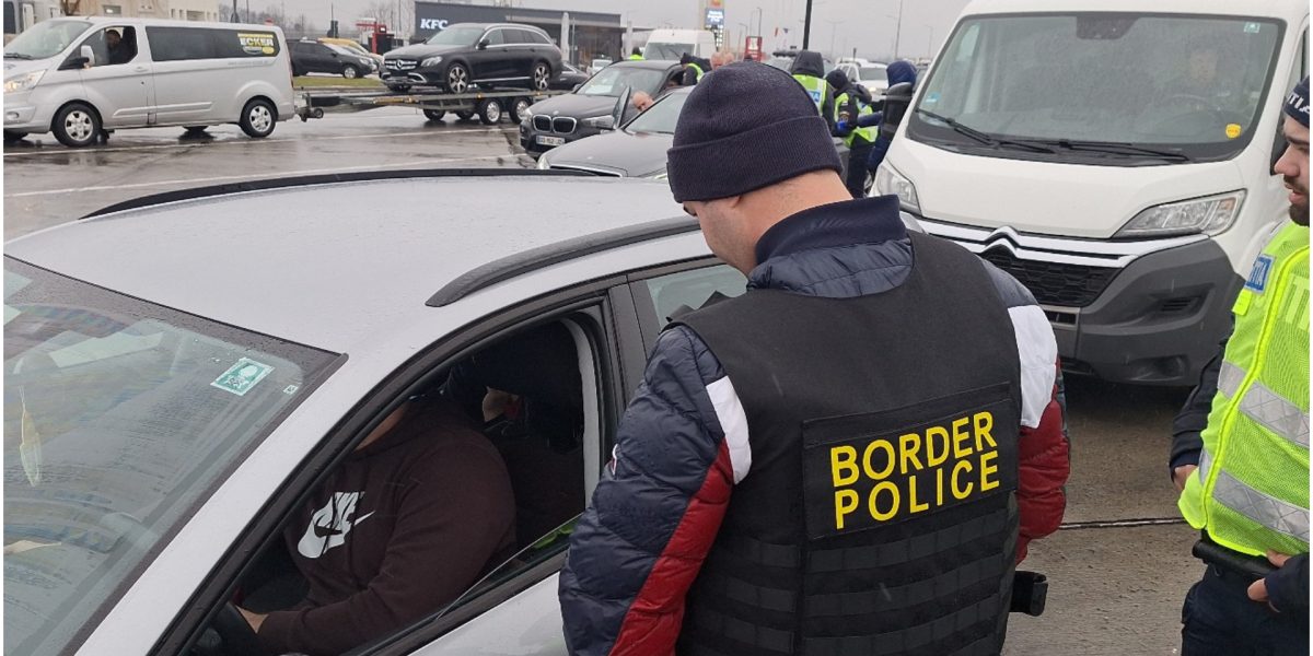 Autocarul cu elevi români implicați într-un proiect Erasmus+ a fost oprit brusc la granița dintre Austria și Ungaria, după ce autoritățile austriece au descoperit o serie de nereguli grave la controalele de rutieră