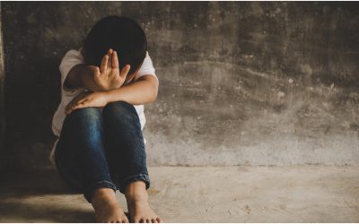 Drama familială din Satu Mare scoate la iveală un caz șocant de violență asupra minorilor Un incident extrem de grav a zguduit comunitatea din Satu Mare, după ce autoritățile au descoperit doi copii mici legați de calorifer în propria lor locuință