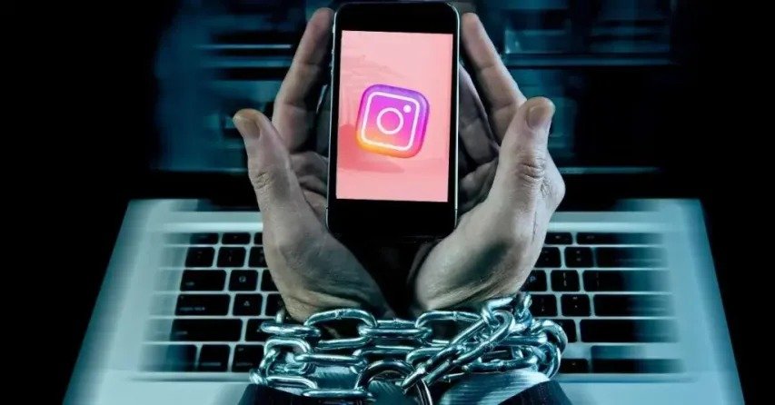 Dependența de social media a devenit, în ultimii ani, o problemă tot mai acută pentru milioane de utilizatori de smartphone-uri