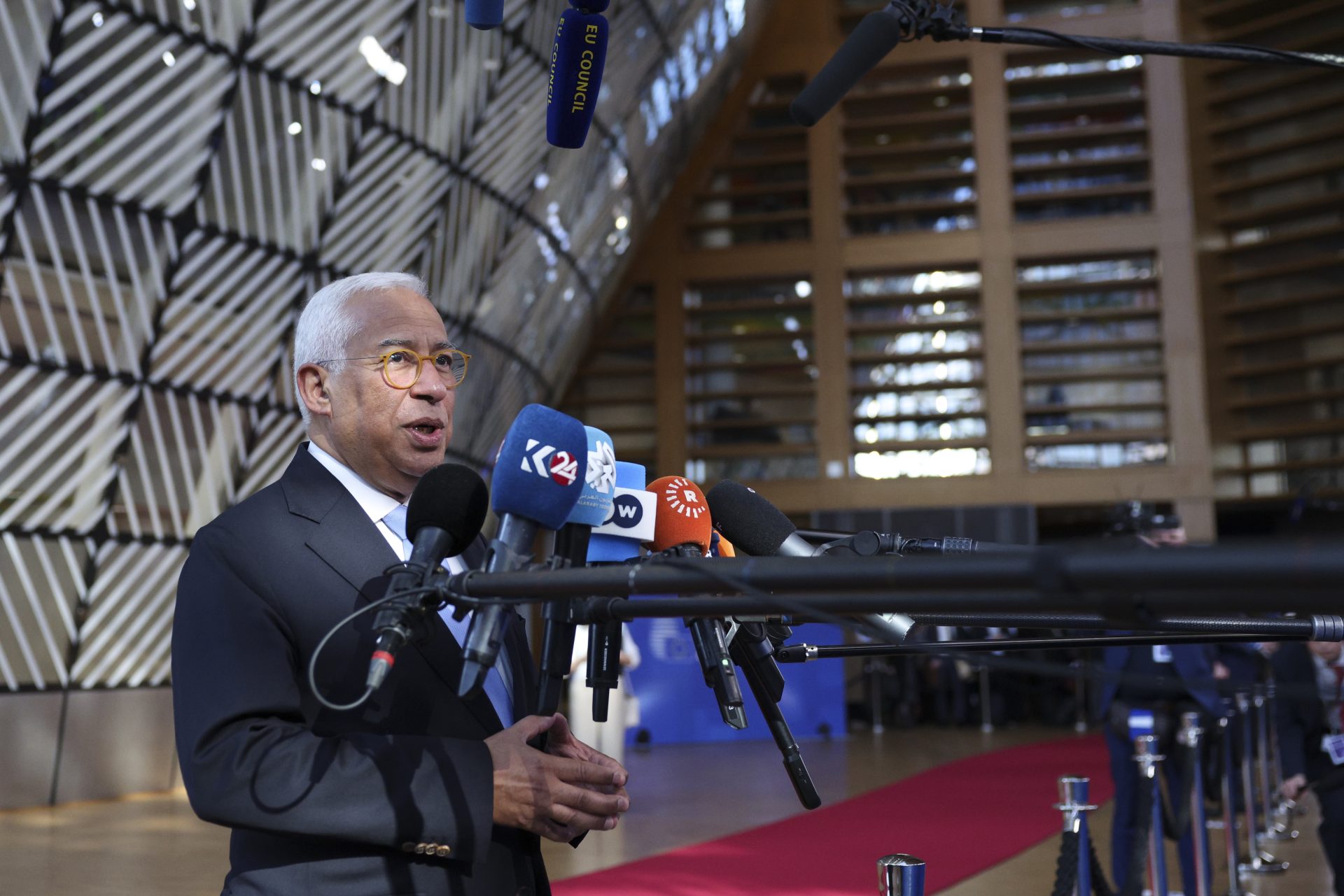 Europa își reafirmă ambițiile de a-și finaliza piața unică până în 2027, cu 2026 ca an al competitivității Într-un moment decisiv pentru viitorul economic al Uniunii Europene, liderii din cadrul Consiliului European au anunțat lansarea unei inițiative ambițioase menite să refacă fundamental modul în care funcționează piața unică