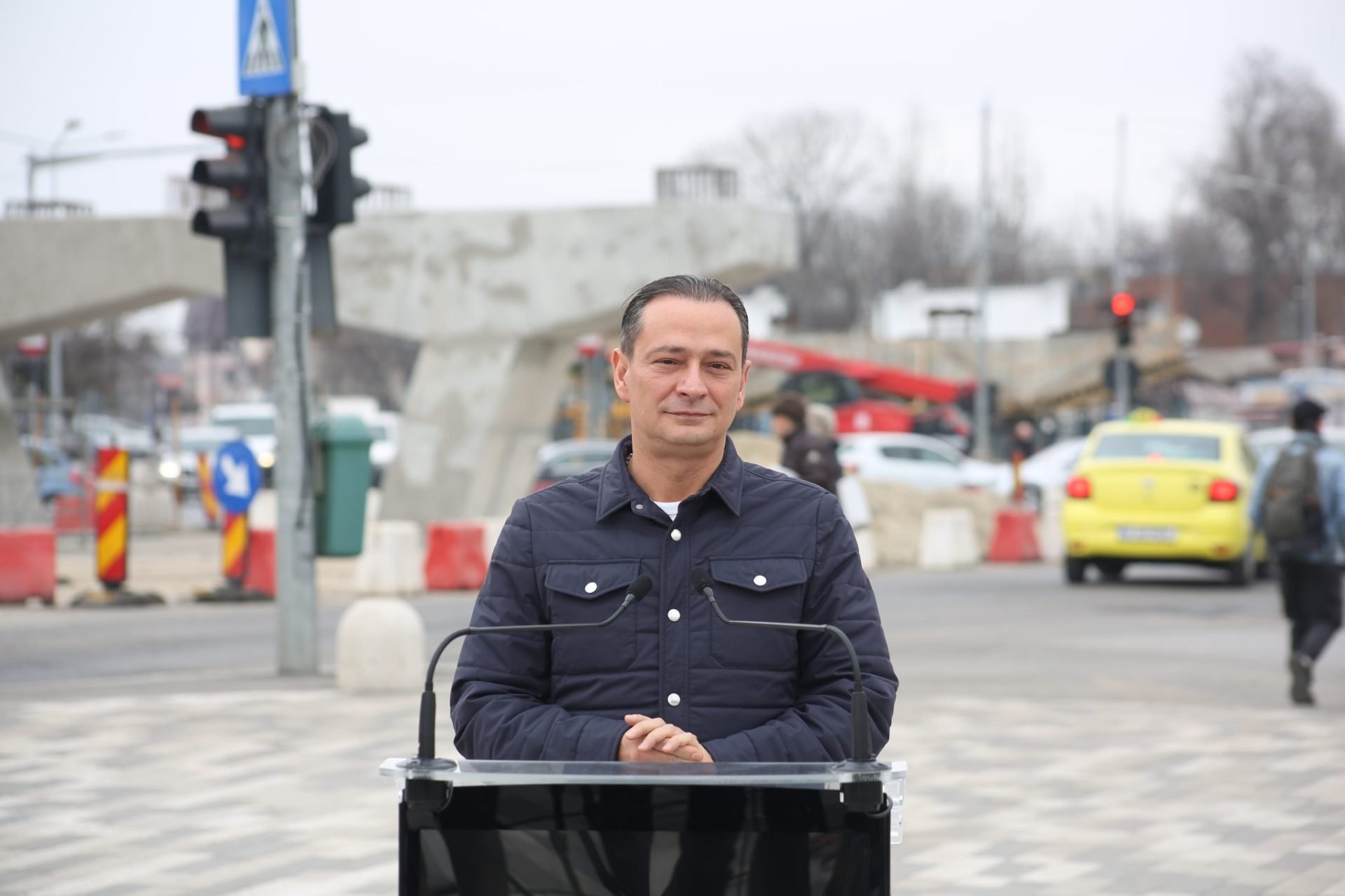 Primăria Sectorului 4 anunță în forță demararea lucrărilor pentru un pasaj rutier menit să descongestioneze una dintre cele mai aglomerate intersecții din București, dar tensiunile administrative și contestările legale aruncă o umbră păcii aparent întărite de fapte