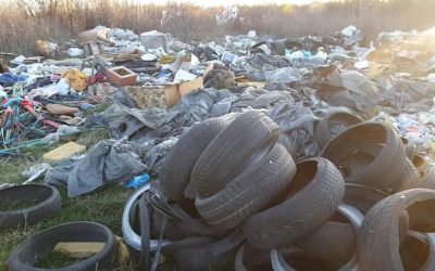 Ministerul Mediului lansează un proiect de lege dur pentru combaterea importurilor ilegale de deșeuri și produse second-hand neconforme Ministerul Mediului insiste pe măsuri stricte pentru gestionarea importurilor de deșeuri și produse de consum second-hand, după ce cifrele indică o creștere alarmantă a situațiilor de ilegalitate în acest sector