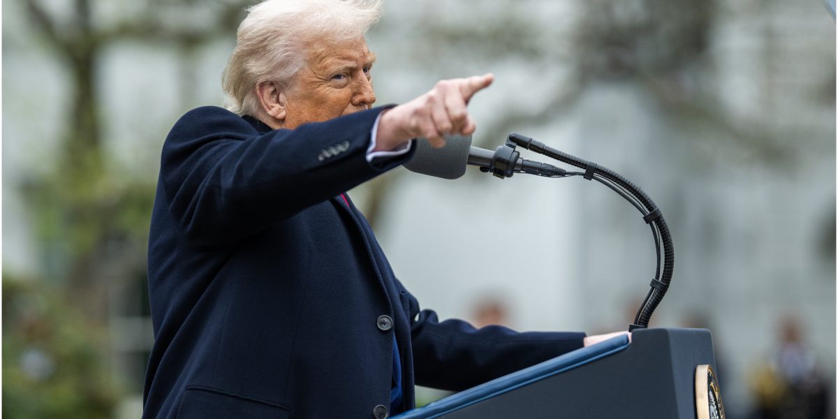 Tensiuni extrem de ridicate între SUA, Iran și Israel: amenințări și conflicte în plină desfășurare Un nou episod de escaladare în conflictul din Orientul Mijlociu a explodat în ultimele zile, când președintele Statelor Unite, Donald Trump, a lansat un avertisment extrem pentru Iran, într-un mesaj postat pe rețeaua socială Truth Social