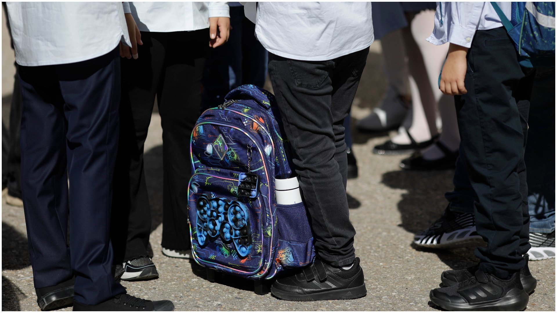 Un elev italian a recurs la un gest extrem pentru a evita susținerea unui test important, provocând o alarmă de amploare în cadrul unei școli din Italia