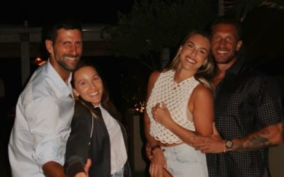 Novak Djokovic și soția sa, Jelena, au reacționat prompt după ce Aryna Sabalenka a anunțat cu entuziasm câștigarea titlului de lider mondial la tenis feminin, provocând o serie de reacții și comentarii în lumea sportului alb