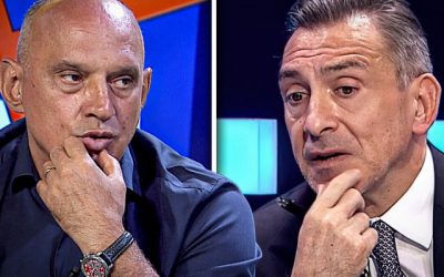 CFR Cluj – Dinamo, un prim act tensionat și dezvăluiri degajate despre viitorul echipei Derbiul început sub o tensiune palpabilă între cele două formații a avut un prim repriză plină de momente surprinzătoare, în care strategiile și evoluțiile pe teren au merit să fie analizate atent, dincolo de rezultatul direct