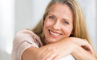 Cercetare arată motivul pentru care unele persoane nu îmbătrânesc niciodată