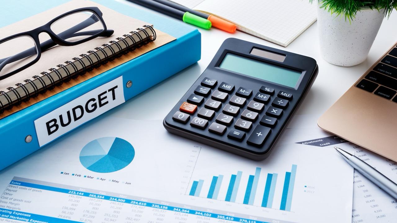 Bugetul de stat pentru anul 2024 a fost prezentat oficial, reliefând o față de obiectivele economice și sociale asumate de Guvern
