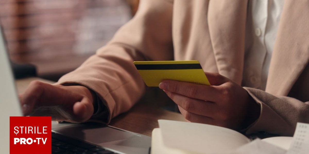 O femeie în vârstă de 49 de ani din Alba Iulia a fost păgubită de 86.630 de lei după o înșelătorie online, iar polițiștii din județ au reușit să recupereze întreaga sumă