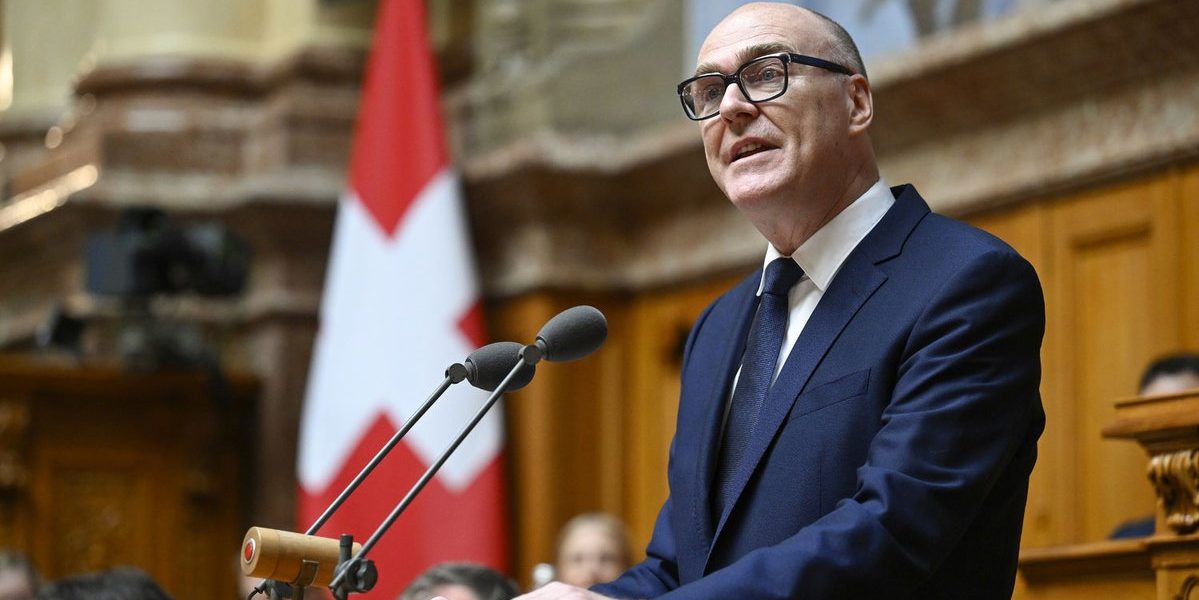 Europa reacționează dur la recentele atacuri aeriene ale Statelor Unite și Israelului asupra Iranului, acțiuni considerate de mulți experți și oficiali precum fiind în contradicție cu normele dreptului internațional