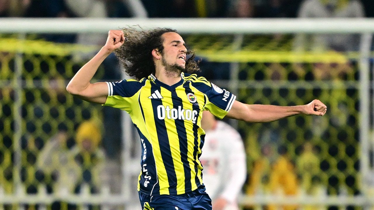 Fenerbahçe a inaugurat oficial sezonul de p regularizare cu un gol al noului său jucător, Matteo Guendouzi, în meciul din 25-a etapă a Süper Lig, disputat acasă împotriva formației Samsunspor